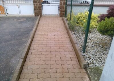 Traitement anti-mousse-hydrofuge sur Guingamp